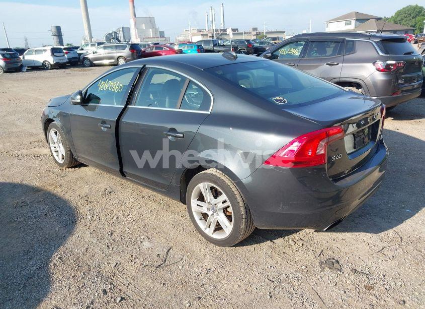 Photo 3 of 2014 Volvo S60 T5 (VIN YV1612FH4E1289931)