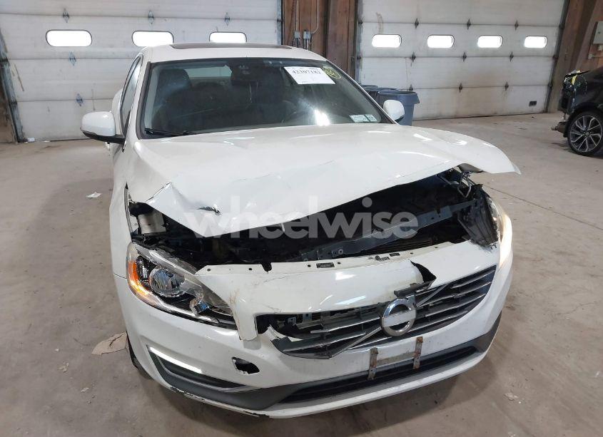 Photo 6 of 2014 Volvo S60 T5 (VIN YV1612FH5E1287217)