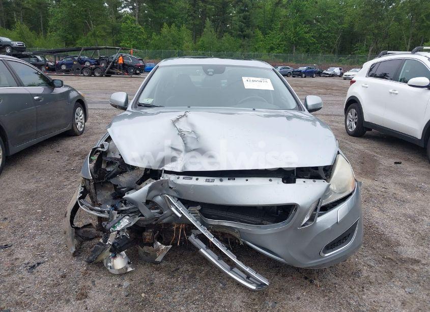 Photo 12 of 2013 Volvo S60 T5 (VIN YV1612FH6D2175986)