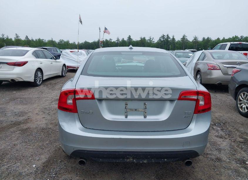 Photo 16 of 2013 Volvo S60 T5 (VIN YV1612FH6D2175986)
