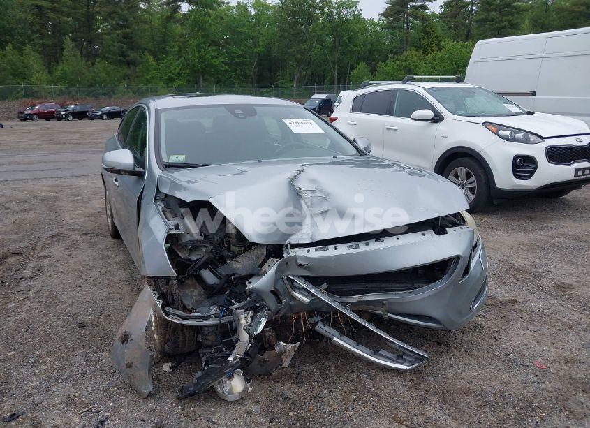 Photo 6 of 2013 Volvo S60 T5 (VIN YV1612FH6D2175986)