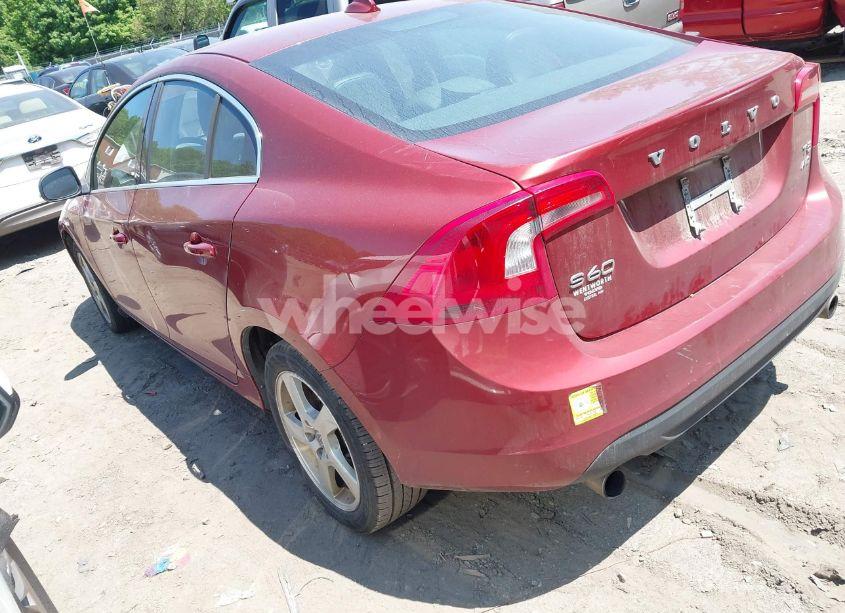 Photo 3 of 2013 Volvo S60 T5 (VIN YV1612FHXD1215492)