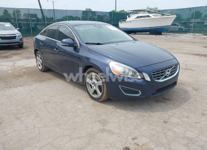 2013 Volvo S60 T5 PLATINUM (VIN YV1612FHXD2173223) main photo