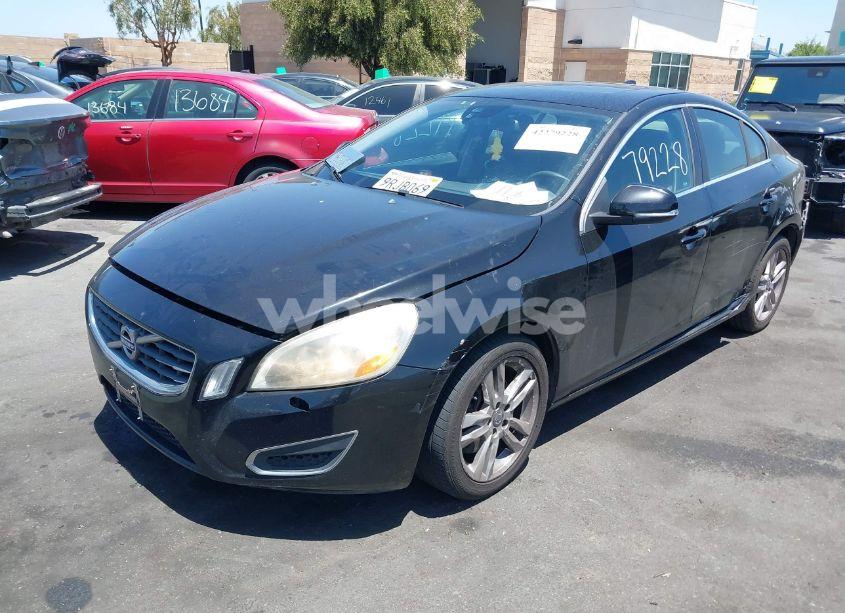 Photo 2 of 2013 Volvo S60 T5 (VIN YV1612FS0D1219031)