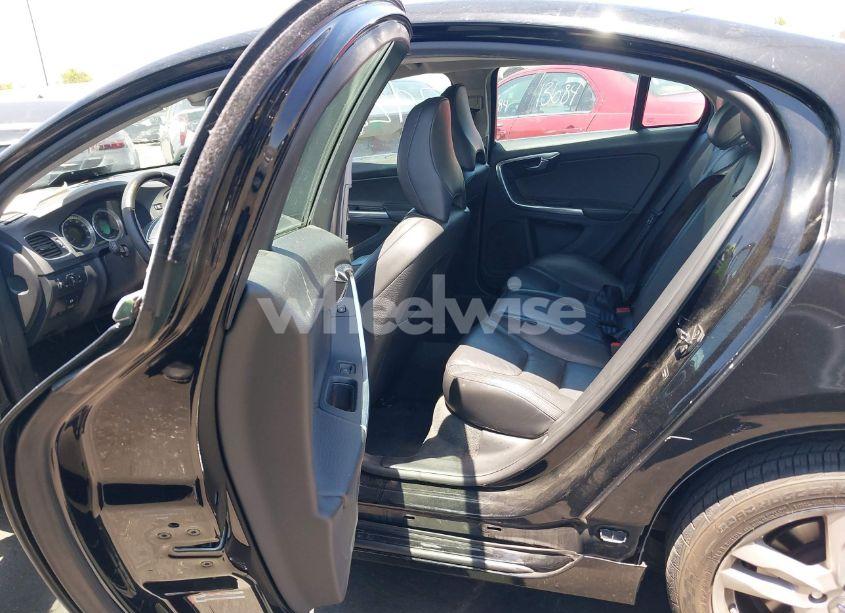 Photo 8 of 2013 Volvo S60 T5 (VIN YV1612FS0D1219031)