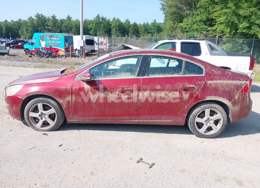Photo 12 of 2013 Volvo S60 T5 (VIN YV1612FS0D2203275)