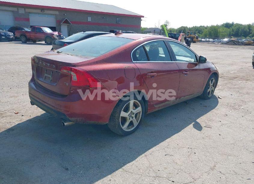 Photo 4 of 2013 Volvo S60 T5 (VIN YV1612FS0D2203275)