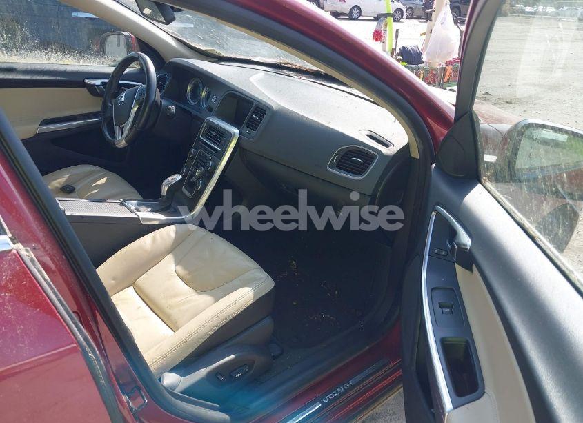 Photo 5 of 2013 Volvo S60 T5 (VIN YV1612FS0D2203275)