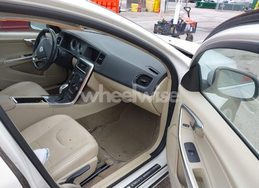 Photo 5 of 2013 Volvo S60 T5 (VIN YV1612FS0D2207990)