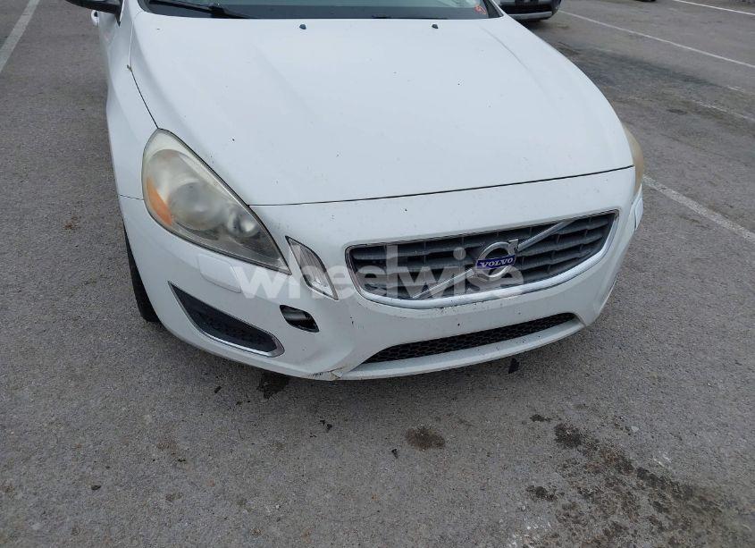 Photo 6 of 2013 Volvo S60 T5 (VIN YV1612FS0D2207990)
