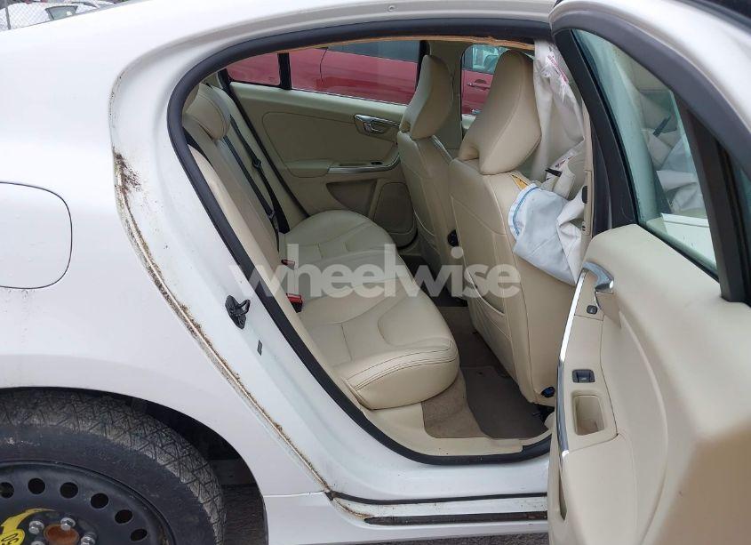 Photo 8 of 2013 Volvo S60 T5 (VIN YV1612FS0D2207990)
