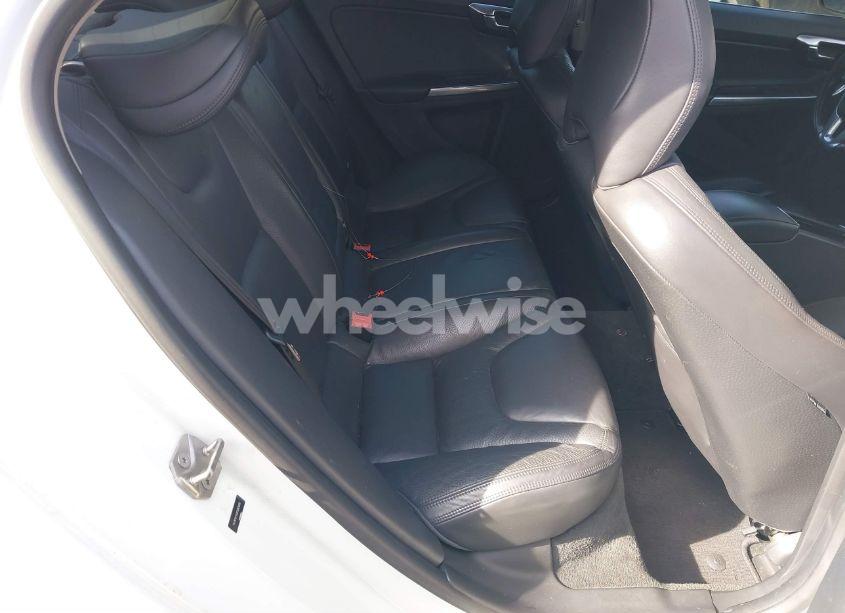 Photo 8 of 2014 Volvo S60 (VIN YV1612FS0E2283405)