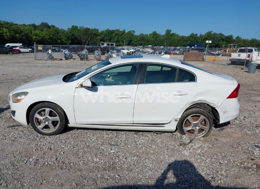 Photo 14 of 2013 Volvo S60 T5 (VIN YV1612FS1D2202815)