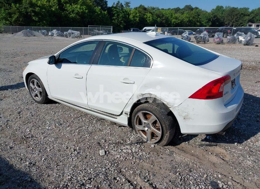 Photo 3 of 2013 Volvo S60 T5 (VIN YV1612FS1D2202815)
