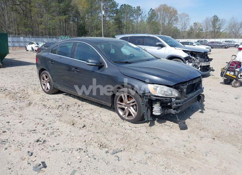 2014 Volvo S60 T5 (VIN YV1612FS1E2275524) main photo