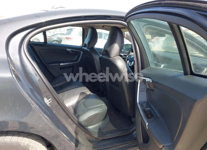 Photo 8 of 2014 Volvo S60 T5 (VIN YV1612FS1E2275524)