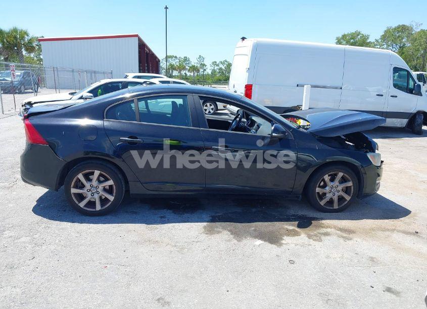 Photo 14 of 2014 Volvo S60 T5 (VIN YV1612FS1E2294154)