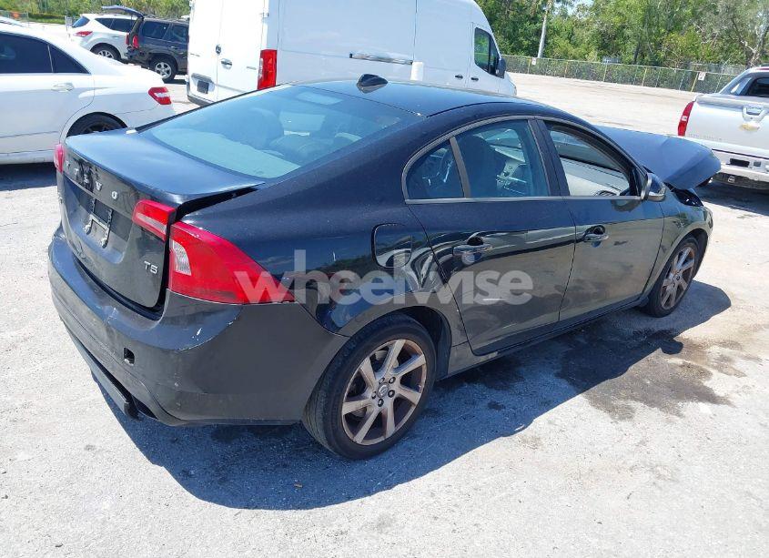 Photo 4 of 2014 Volvo S60 T5 (VIN YV1612FS1E2294154)