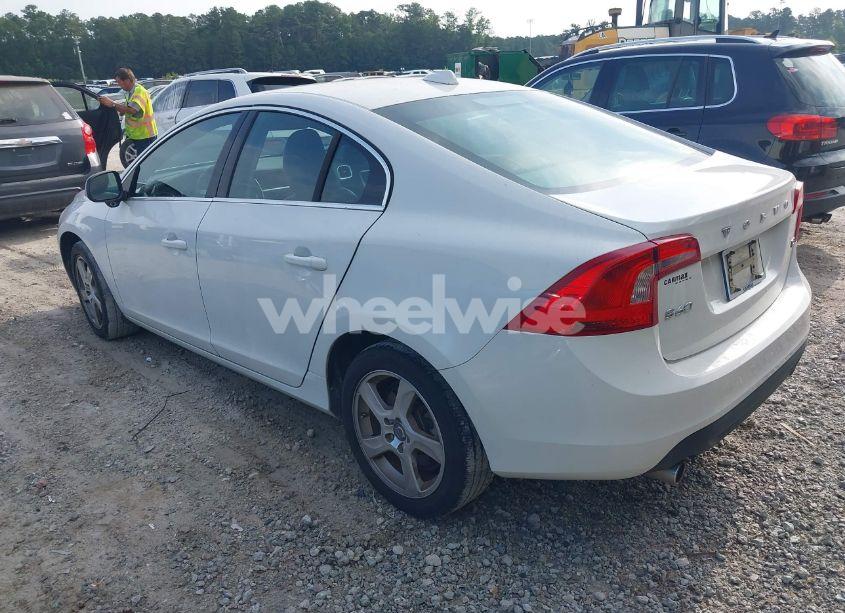 Photo 3 of 2013 Volvo S60 T5 (VIN YV1612FS2D2187905)