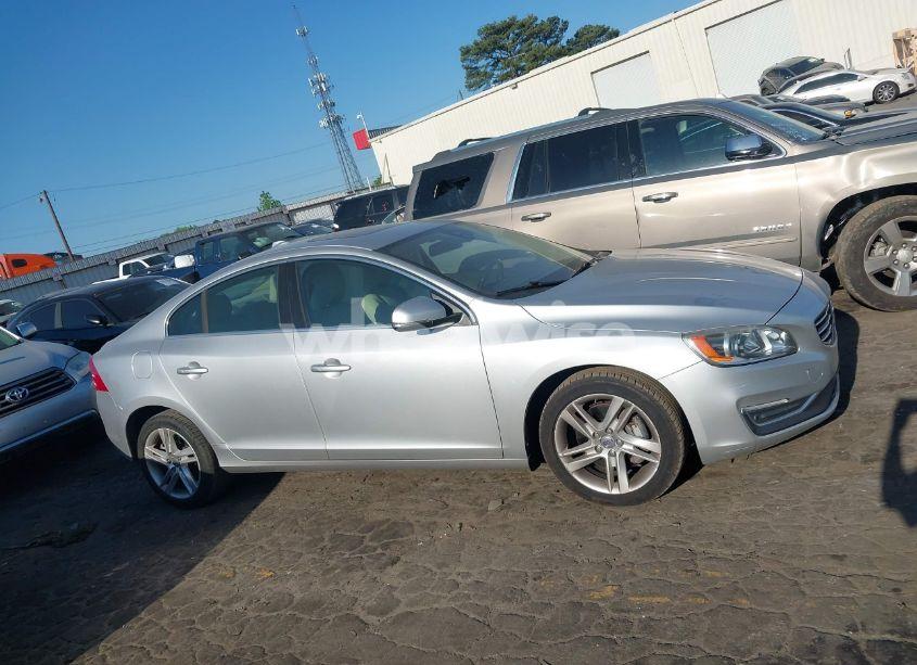 Photo 13 of 2014 Volvo S60 T5 PLATINUM (VIN YV1612FS2E1296291)