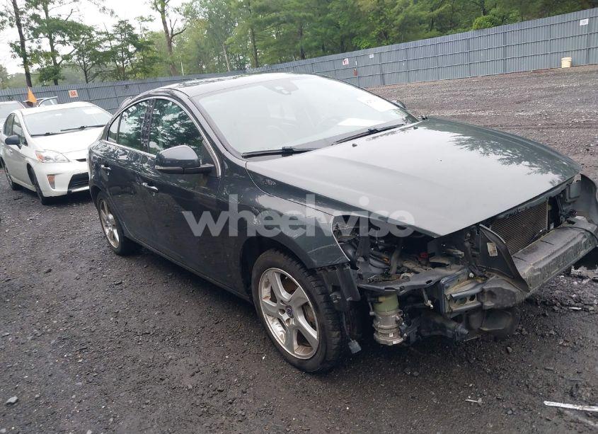 2013 Volvo S60 T5/T5 PLATINUM/T5 PREMIER/T5 PREMIER PLUS (VIN YV1612FS3D2230809) main photo