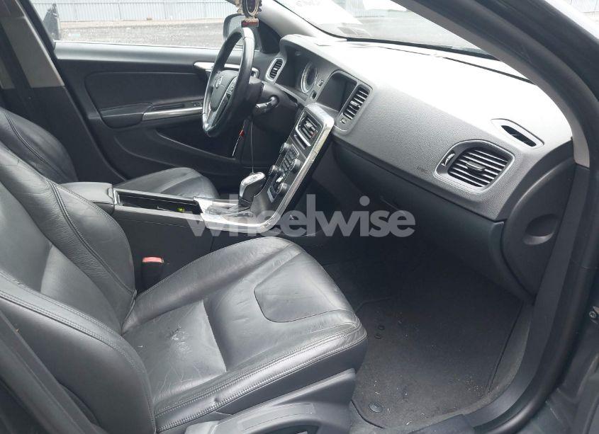 Photo 5 of 2013 Volvo S60 T5/T5 PLATINUM/T5 PREMIER/T5 PREMIER PLUS (VIN YV1612FS3D2230809)