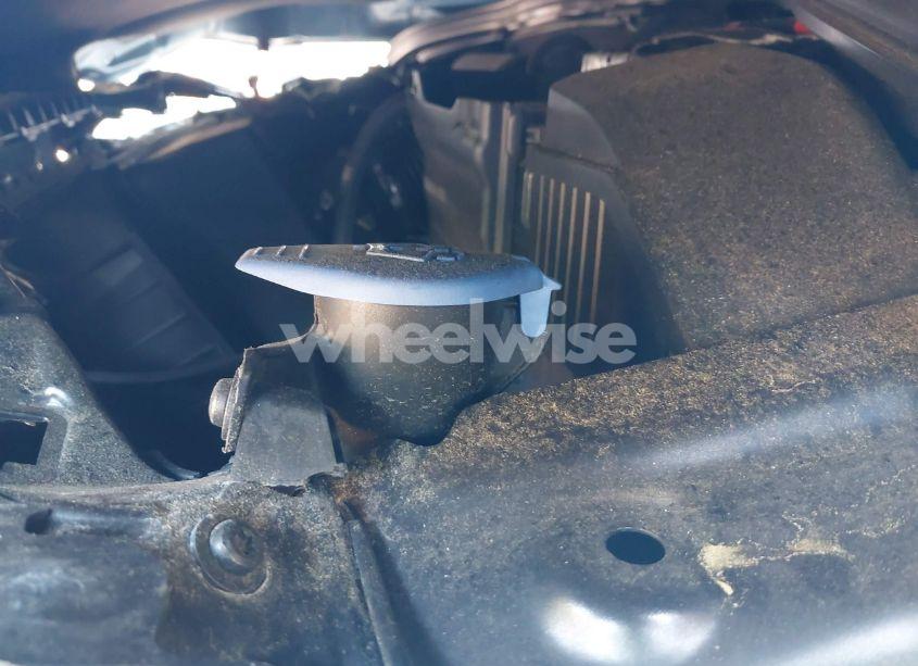 Photo 10 of 2014 Volvo S60 T5 PLATINUM (VIN YV1612FS3E2277310)