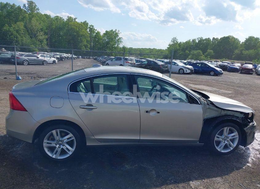 Photo 14 of 2014 Volvo S60 T5 (VIN YV1612FS3E2278344)