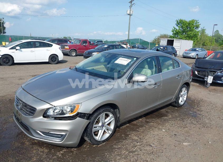 Photo 2 of 2014 Volvo S60 T5 (VIN YV1612FS3E2278344)