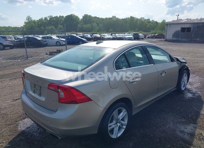 Photo 4 of 2014 Volvo S60 T5 (VIN YV1612FS3E2278344)