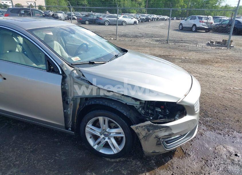 Photo 6 of 2014 Volvo S60 T5 (VIN YV1612FS3E2278344)