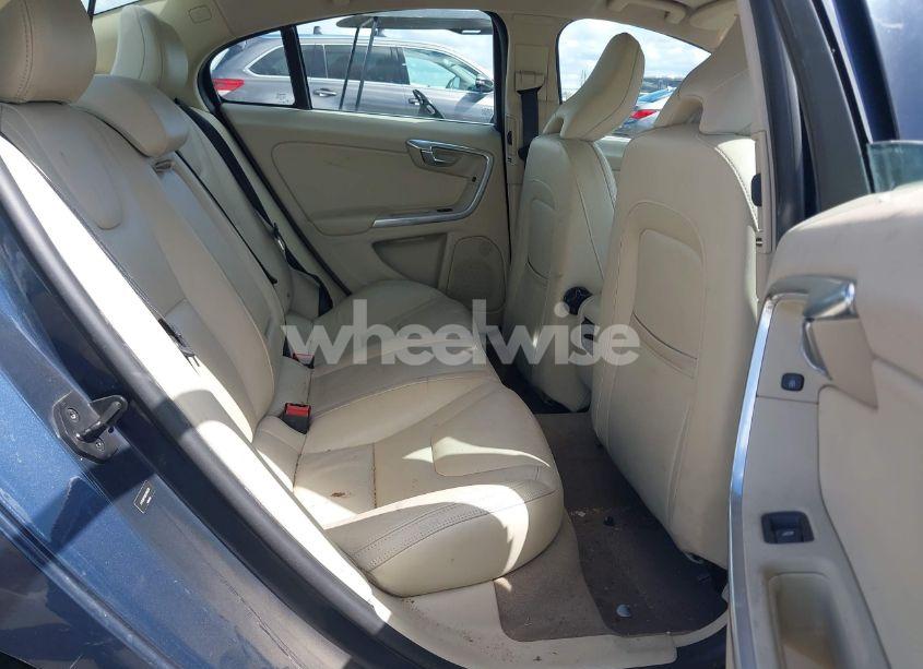 Photo 8 of 2013 Volvo S60 T5 PLATINUM (VIN YV1612FS6D2195232)