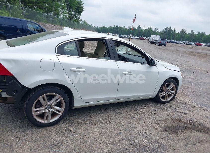 Photo 14 of 2014 Volvo S60 T5 (VIN YV1612FS6E2273932)