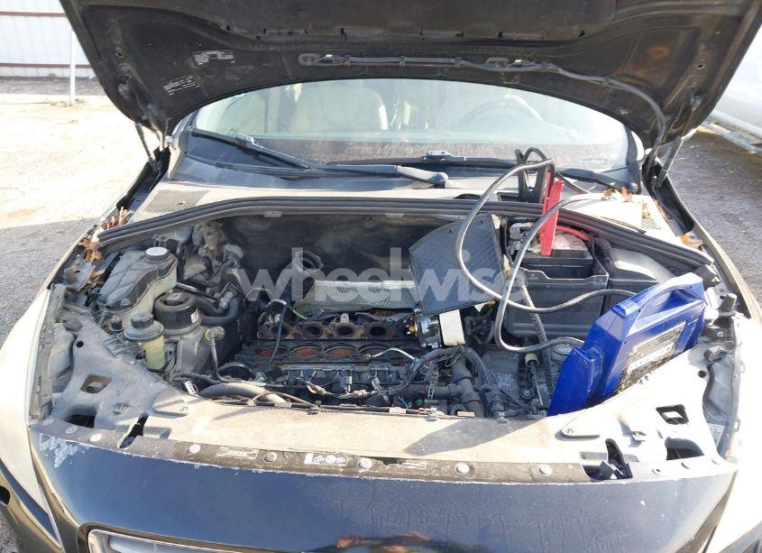 Photo 10 of 2013 Volvo S60 T5/T5 PLATINUM/T5 PREMIER/T5 PREMIER PLUS (VIN YV1612FS7D2198284)