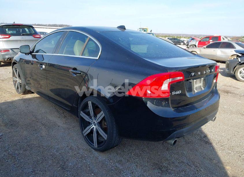 Photo 3 of 2013 Volvo S60 T5/T5 PLATINUM/T5 PREMIER/T5 PREMIER PLUS (VIN YV1612FS7D2198284)