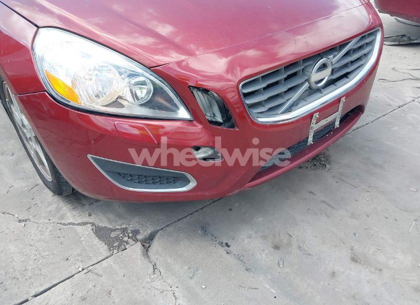 Photo 12 of 2013 Volvo S60 T5 (VIN YV1612FS7D2210322)