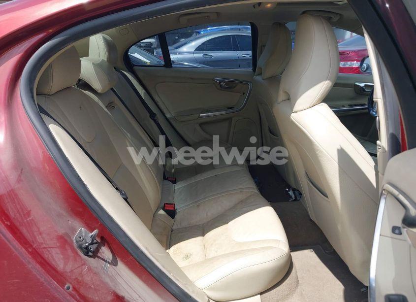 Photo 8 of 2013 Volvo S60 T5 (VIN YV1612FS7D2210322)