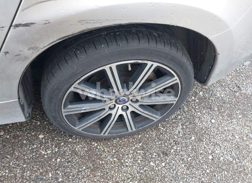 Photo 12 of 2014 Volvo S60 T5 (VIN YV1612FS8E2271678)