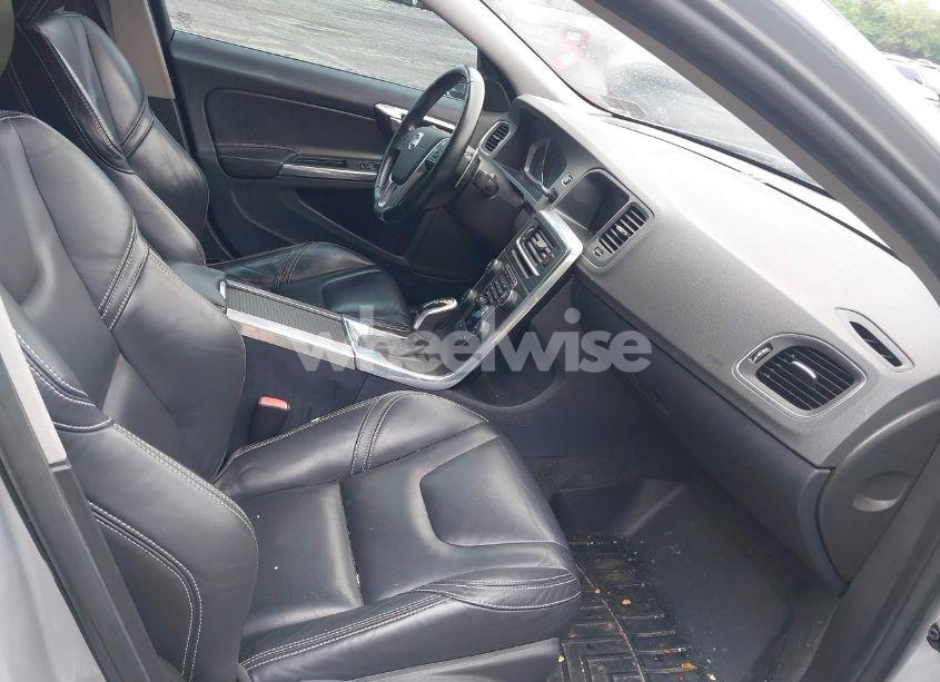 Photo 5 of 2014 Volvo S60 T5 (VIN YV1612FS8E2271678)