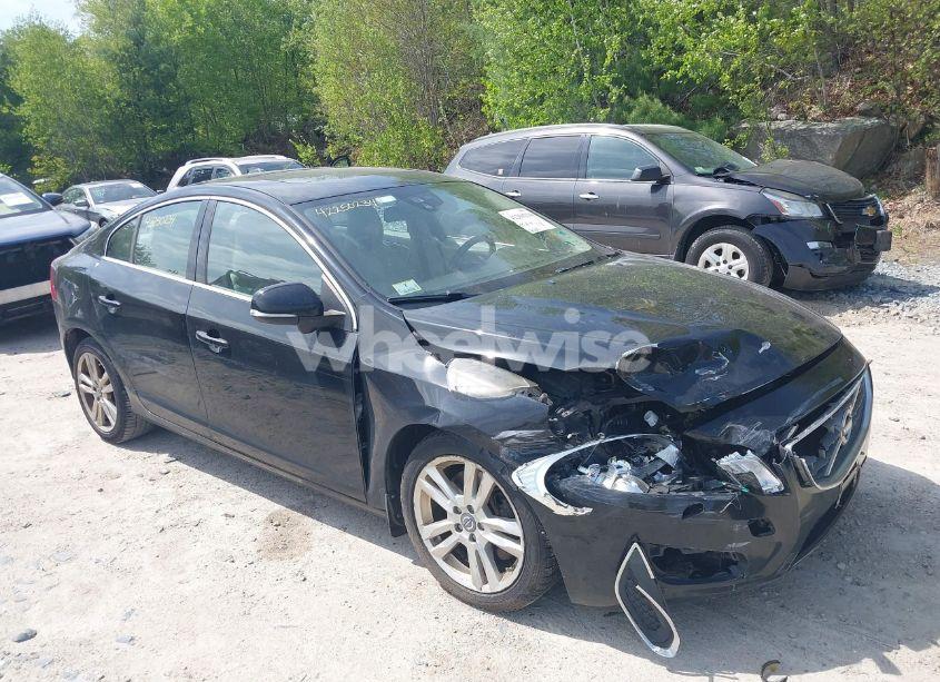 2012 Volvo S60 T5 (VIN YV1622FS1C2112463) main photo