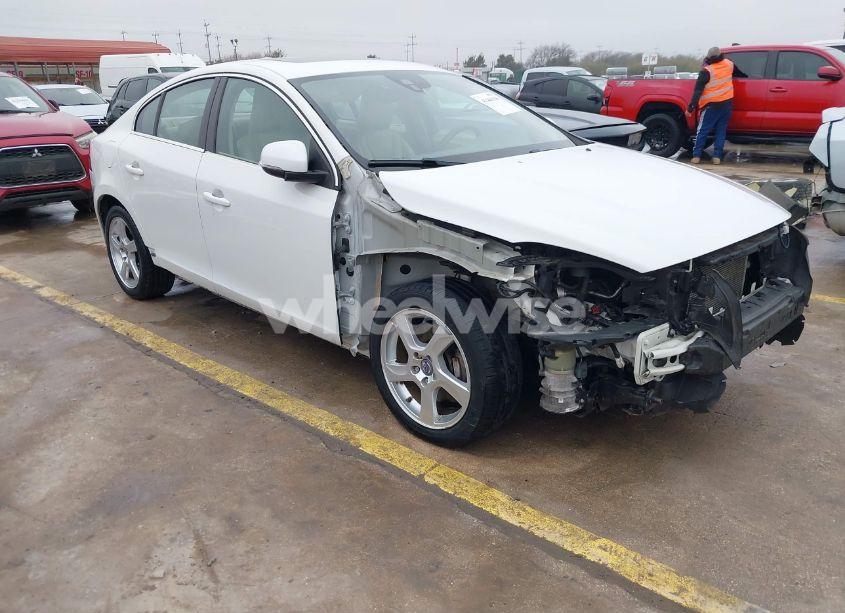 2012 Volvo S60 T5 (VIN YV1622FS3C2127353) main photo