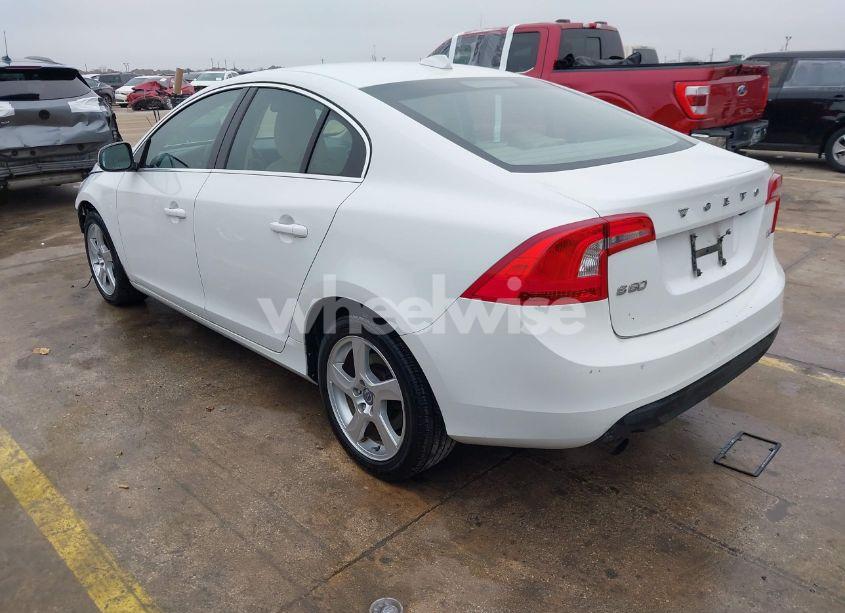 Photo 3 of 2012 Volvo S60 T5 (VIN YV1622FS3C2127353)