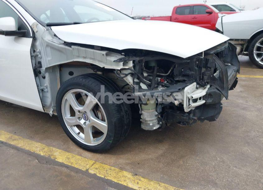 Photo 6 of 2012 Volvo S60 T5 (VIN YV1622FS3C2127353)