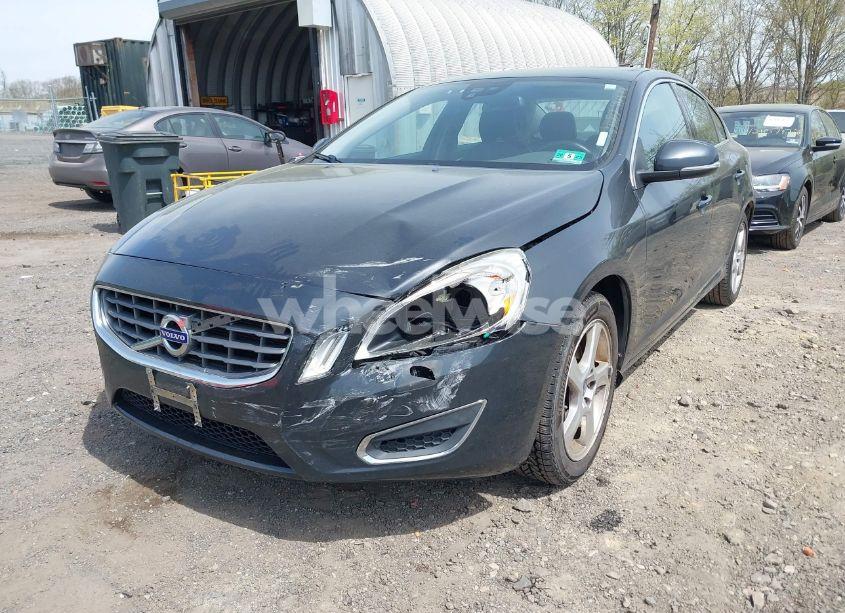 Photo 6 of 2012 Volvo S60 T5 (VIN YV1622FS4C2144565)