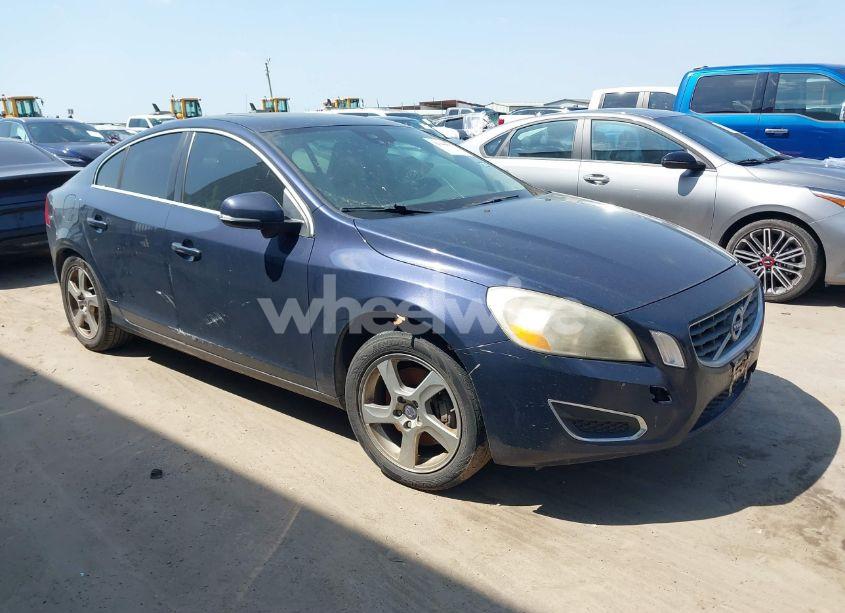 2012 Volvo S60 T5 (VIN YV1622FS5C2046841) main photo