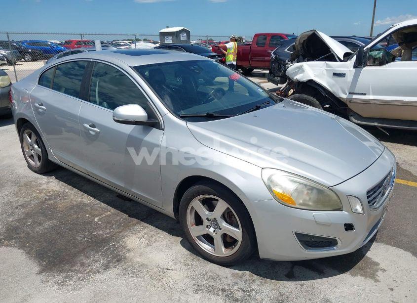 2012 Volvo S60 T5 (VIN YV1622FS8C2086430) main photo