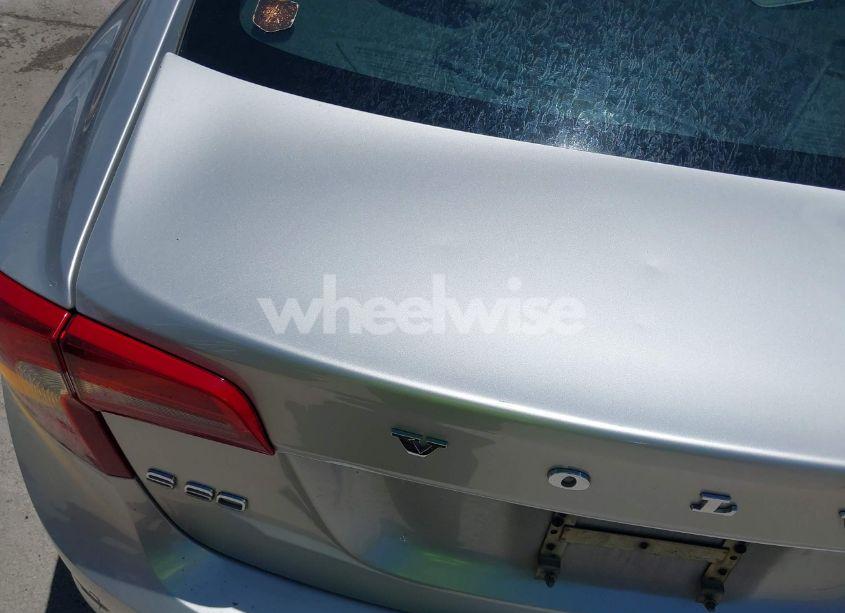 Photo 13 of 2012 Volvo S60 T5 (VIN YV1622FS8C2086430)