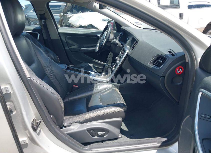 Photo 5 of 2012 Volvo S60 T5 (VIN YV1622FS8C2086430)