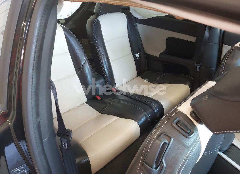 Photo 8 of 2011 Volvo C30 T5/T5 R-DESIGN (VIN YV1672MK1B2190373)