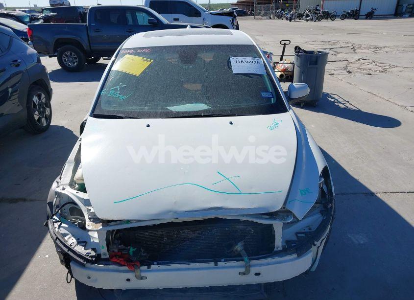 Photo 13 of 2013 Volvo C30 T5 (VIN YV1672MK1D2309378)